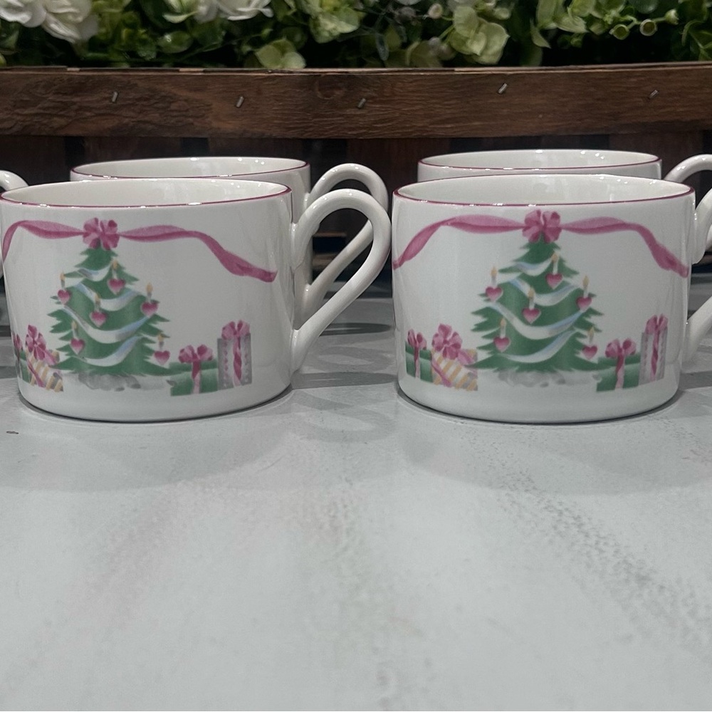 Holiday Christmas Tree Mug - White with Pink Trim